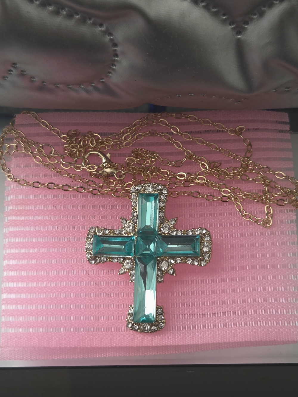 European and American Style Luxury High-Quality Synthetic Zirconia Cross Pendant
